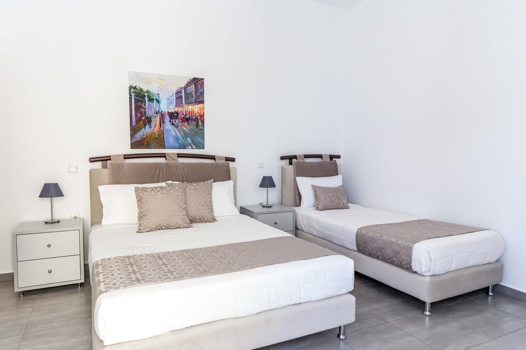Aigli Villa Fira  Habitación foto